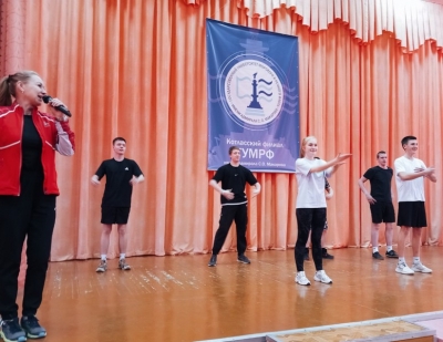 «Зарядка для всех»: Как начался день на фестивале «Добавь Жизни»