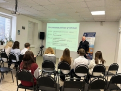 «Дни карьерной навигации» — путь к профессии начинается зд