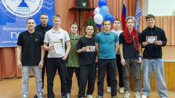 Новогодний квиз — 2025: праздник интеллекта и веселья!